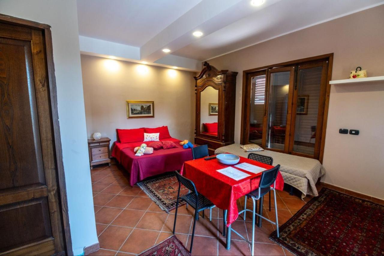 Stefano House Pensión Catania
